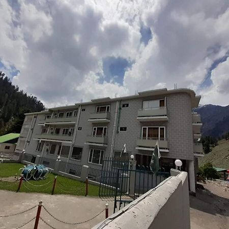 Cloud Way Hotel ناران المظهر الخارجي الصورة