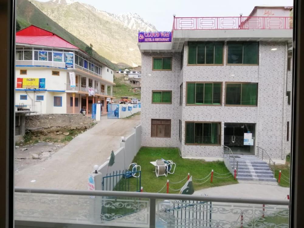 Cloud Way Hotel ناران المظهر الخارجي الصورة